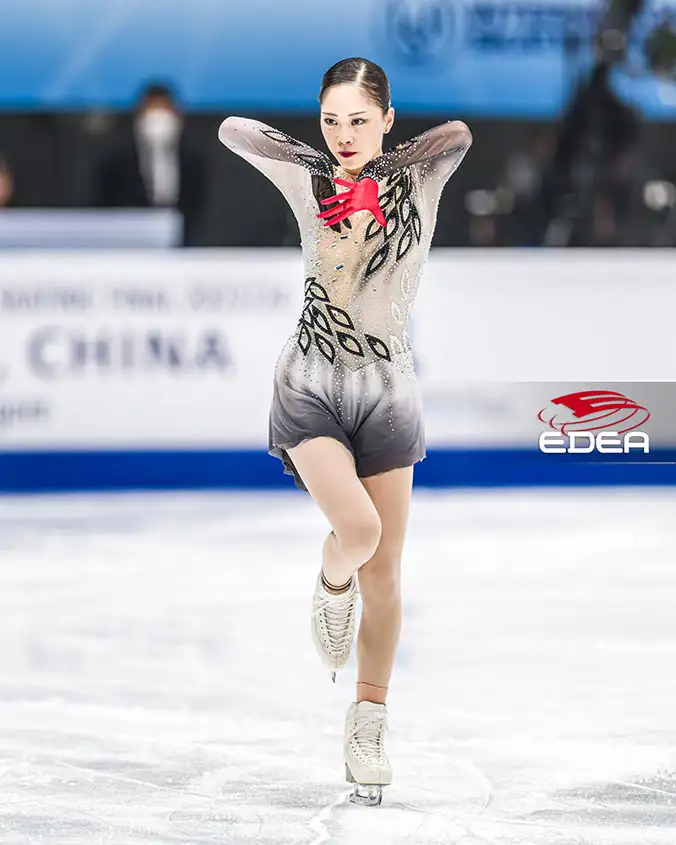 Ice Gallery Skates U.S.